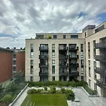 Nalla Deluxe Apartment